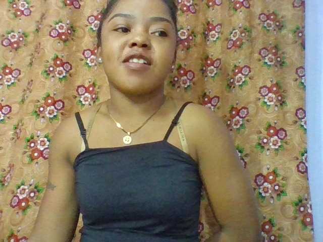 Elysa7 live cam on BongaCams