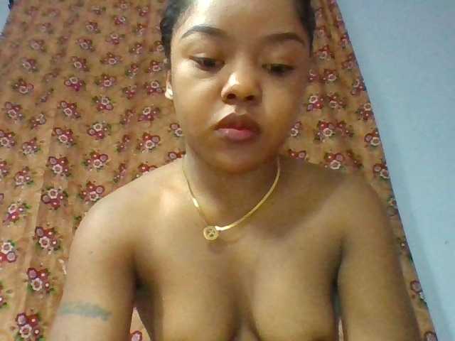Elysa7 live cam on BongaCams