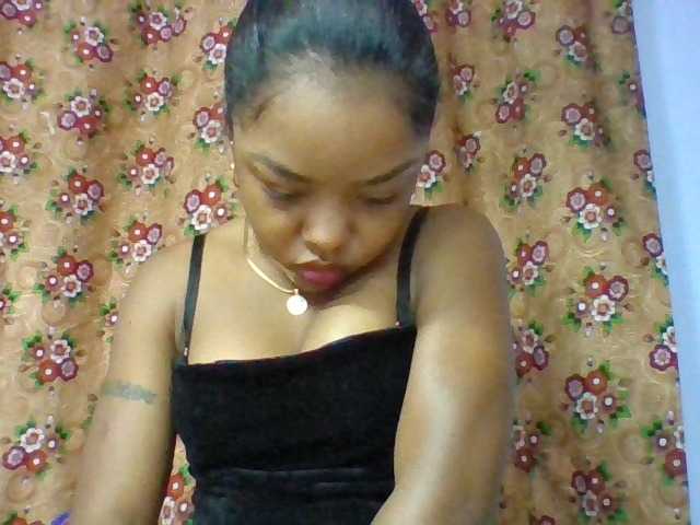 Elysa7 live cam on BongaCams