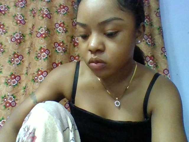 Elysa7 live cam on BongaCams