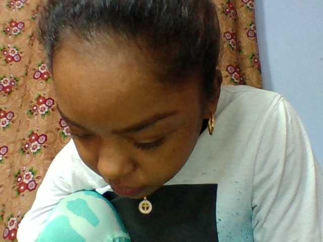 Elysa7 live cam on BongaCams