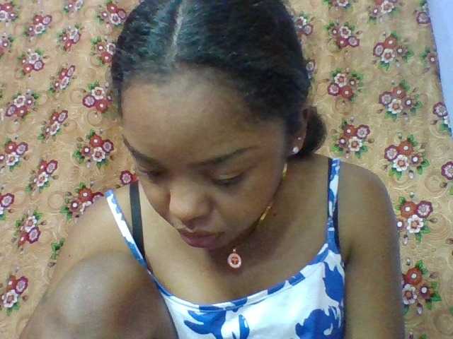 Elysa7 live cam on BongaCams