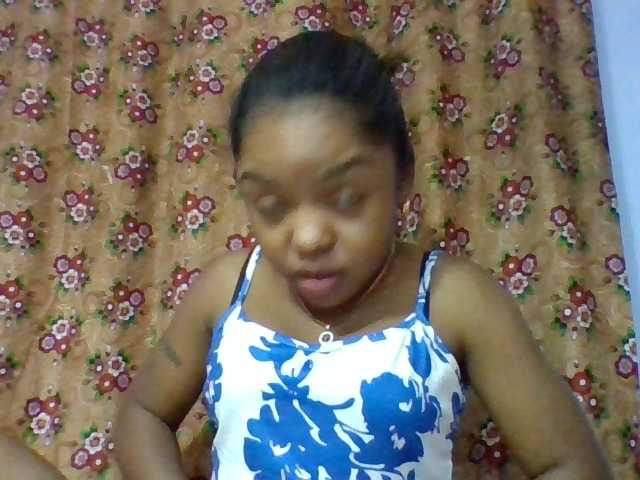 Elysa7 live cam on BongaCams