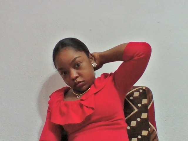 Elysa7 live cam on BongaCams
