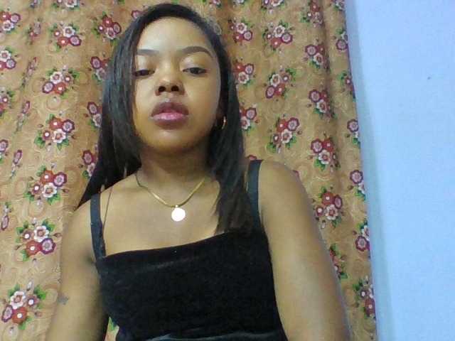 Elysa7 live cam on BongaCams