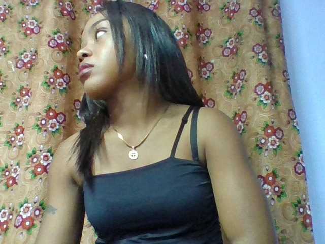 Elysa7 live cam on BongaCams