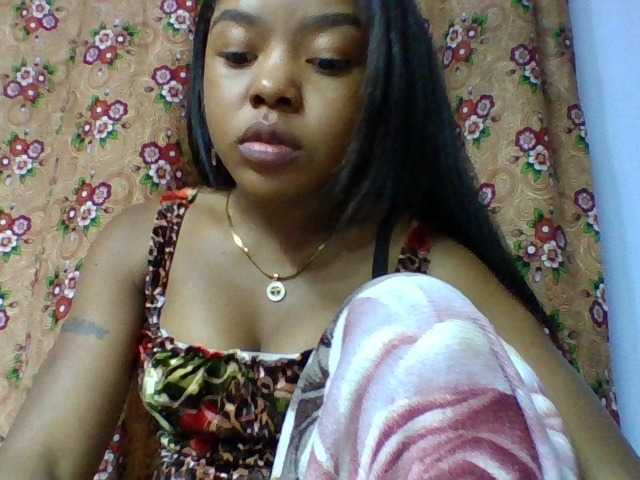 Elysa7 live cam on BongaCams