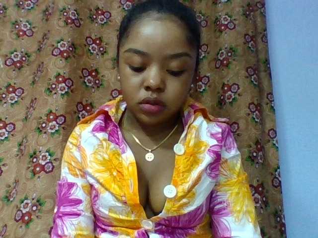 Elysa7 live cam on BongaCams