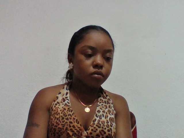 Elysa7 live cam on BongaCams