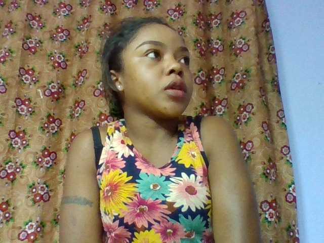 Elysa7 live cam on BongaCams