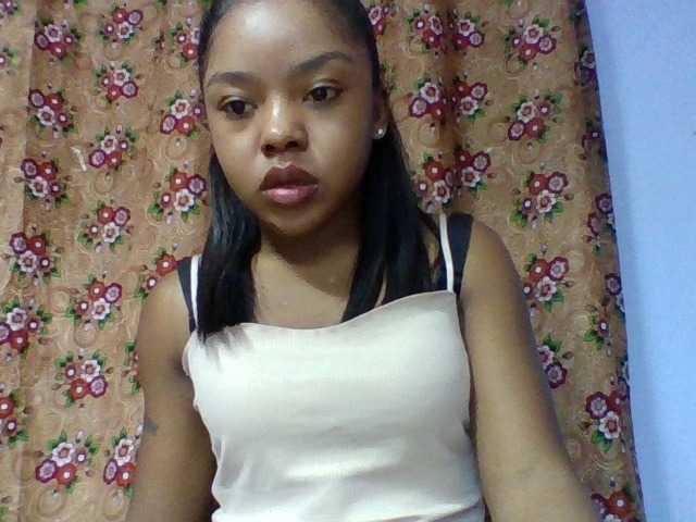 Elysa7 live cam on BongaCams
