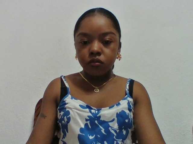 Elysa7 live cam on BongaCams