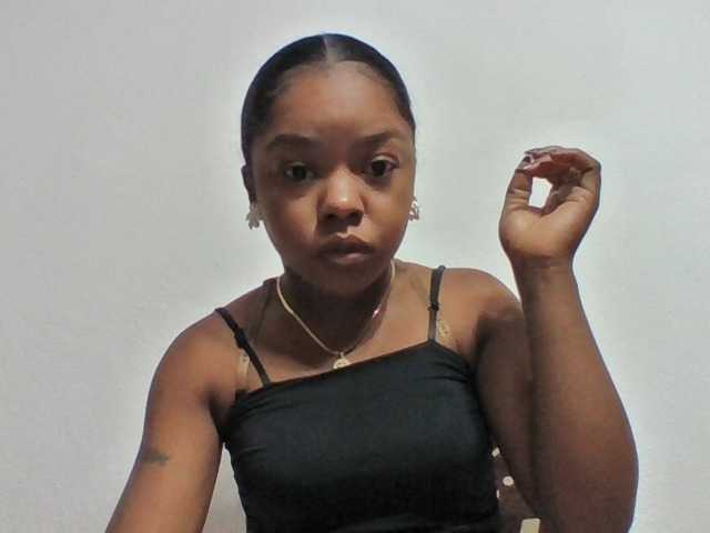 Elysa7 live cam on BongaCams