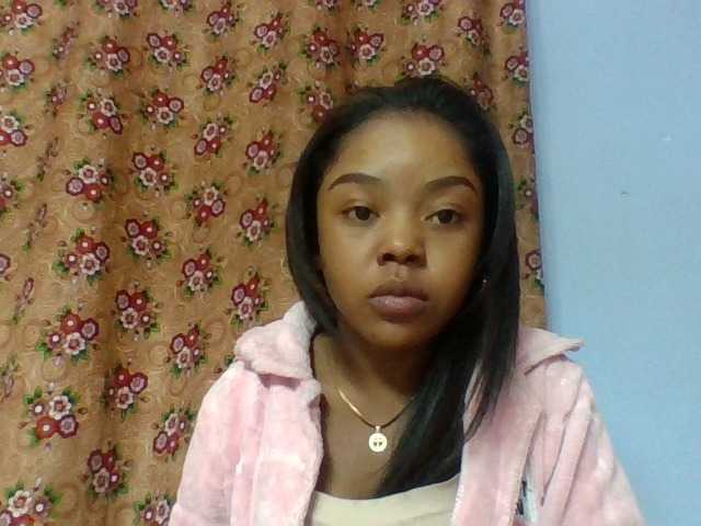 Elysa7 live cam on BongaCams