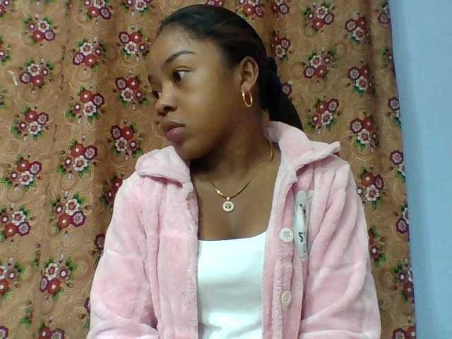 Elysa7 live cam on BongaCams