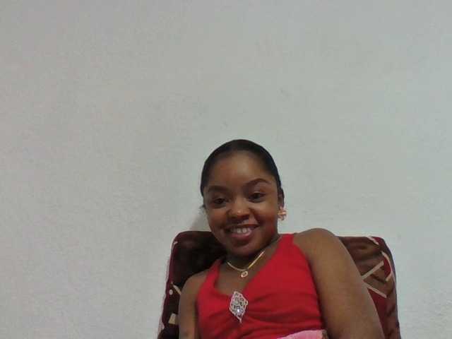 Elysa7 live cam on BongaCams