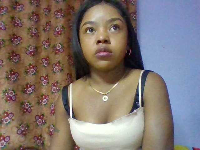 Elysa7 live cam on BongaCams