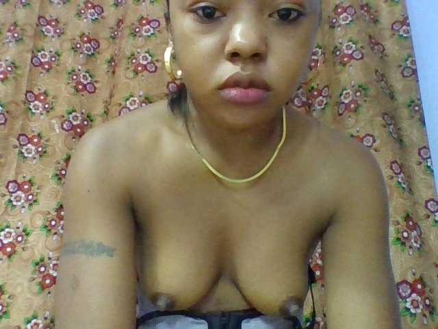 Elysa7 live cam on BongaCams