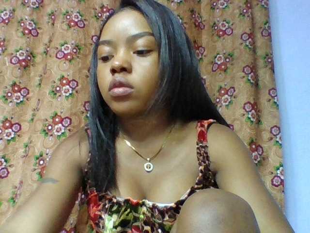 Elysa7 live cam on BongaCams