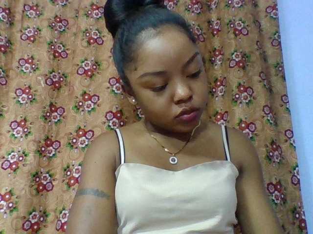 Elysa7 live cam on BongaCams