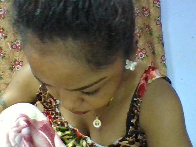 Elysa7 live cam on BongaCams