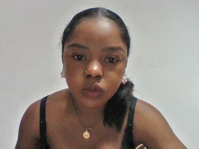 Elysa7 live cam on BongaCams