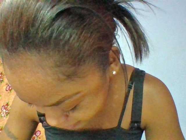 Elysa7 live cam on BongaCams