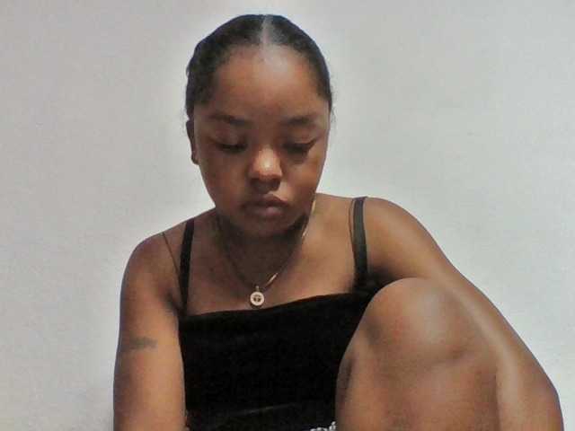 Elysa7 live cam on BongaCams