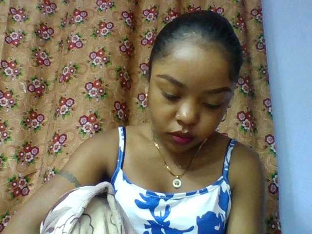 Elysa7 live cam on BongaCams