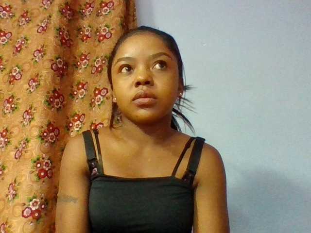 Elysa7 live cam on BongaCams