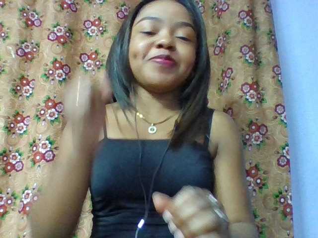 Elysa7 live cam on BongaCams