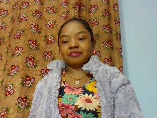 Elysa7 live cam on BongaCams