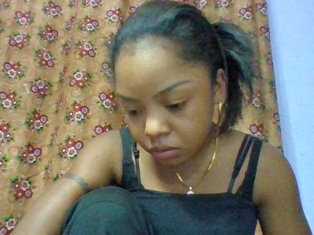 Elysa7 live cam on BongaCams