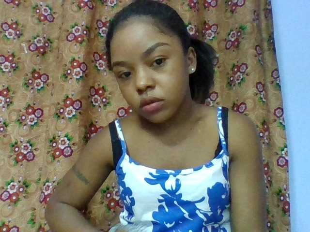 Elysa7 live cam on BongaCams