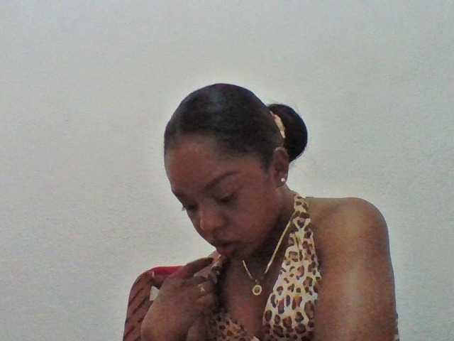 Elysa7 live cam on BongaCams
