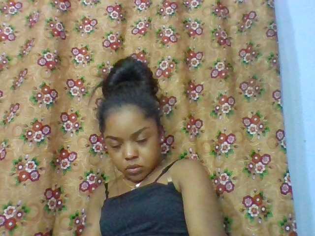 Elysa7 live cam on BongaCams