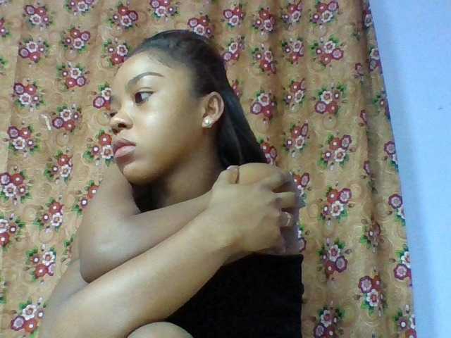 Elysa7 live cam on BongaCams