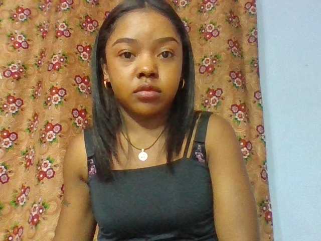 Elysa7 live cam on BongaCams