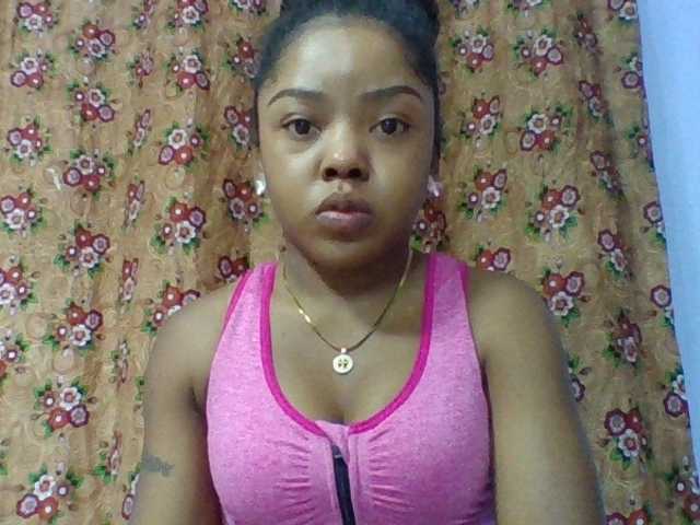 Elysa7 live cam on BongaCams