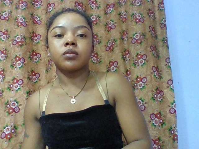 Elysa7 live cam on BongaCams