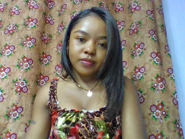 Elysa7 live cam on BongaCams