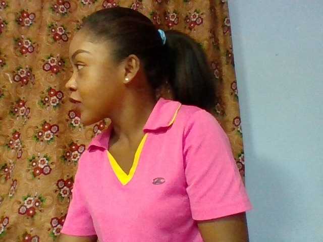 Elysa7 live cam on BongaCams