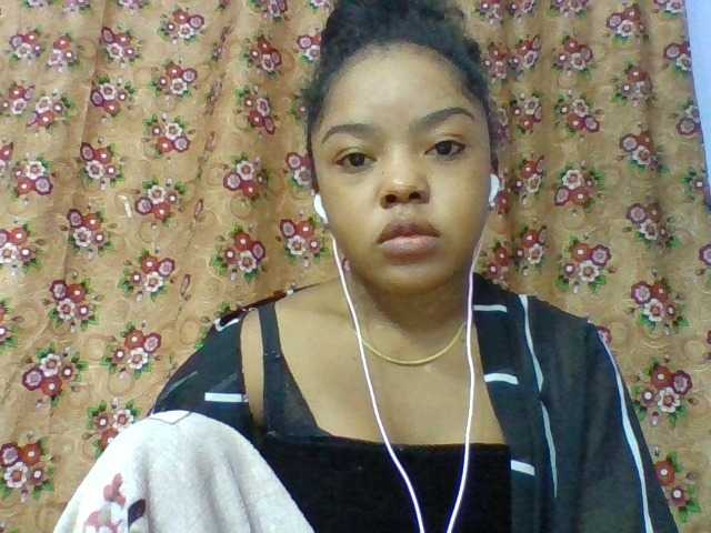 Elysa7 live cam on BongaCams