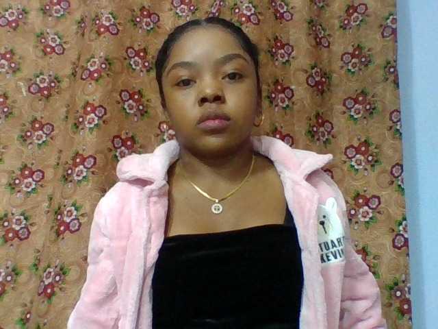 Elysa7 live cam on BongaCams