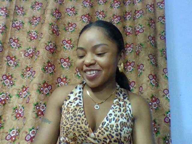 Elysa7 live cam on BongaCams
