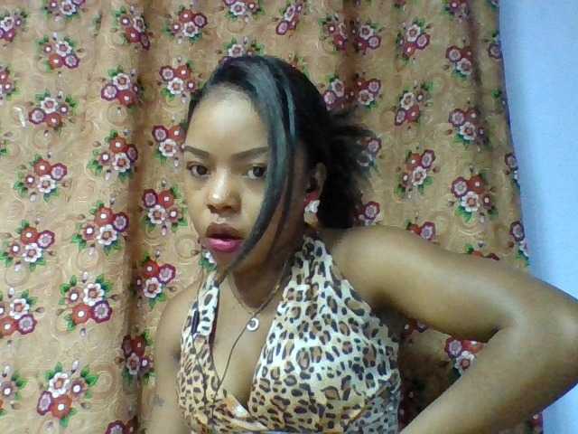 Elysa7 live cam on BongaCams