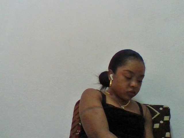 Elysa7 live cam on BongaCams