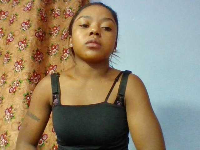 Elysa7 live cam on BongaCams