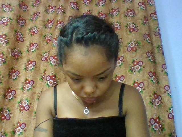 Elysa7 live cam on BongaCams