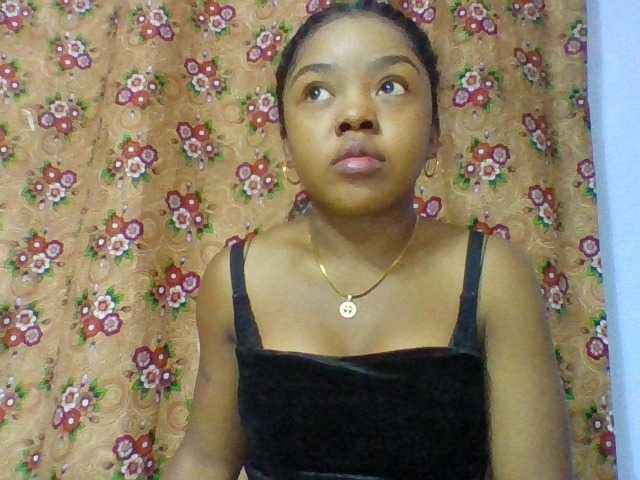Elysa7 live cam on BongaCams